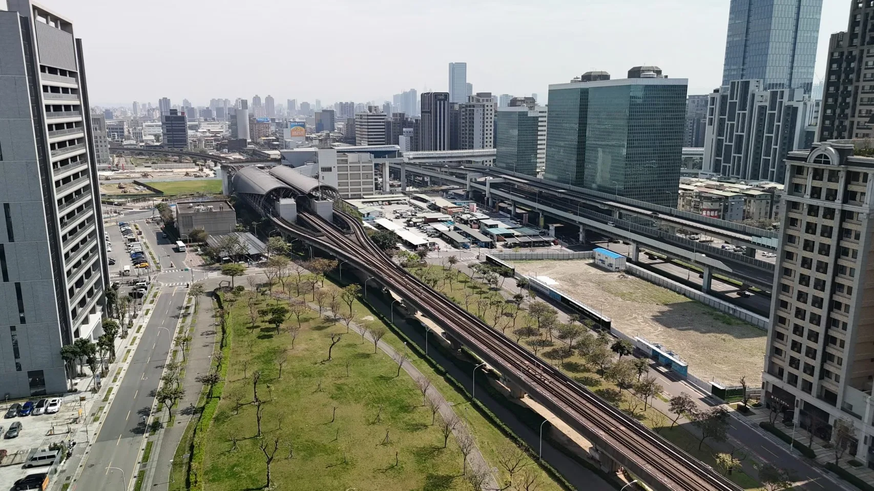 捷運A3新北產業園區站